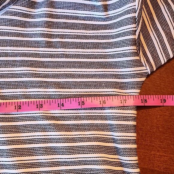 NEW Talbots Long Sleeve Striped Turtleneck Tunic Shirt, XS, Black & White - Picture 7 of 10